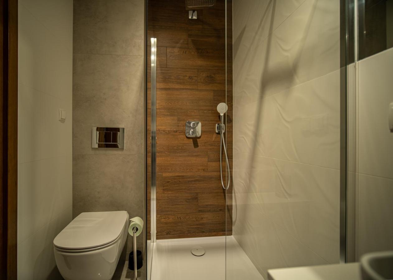 Royal Apartments & Spa Zakopane-Cyrhla ภายนอก รูปภาพ