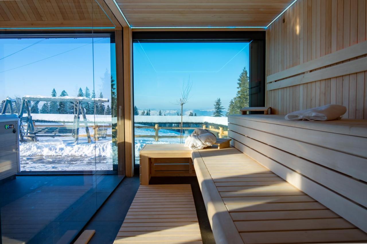 Royal Apartments & Spa Zakopane-Cyrhla ภายนอก รูปภาพ