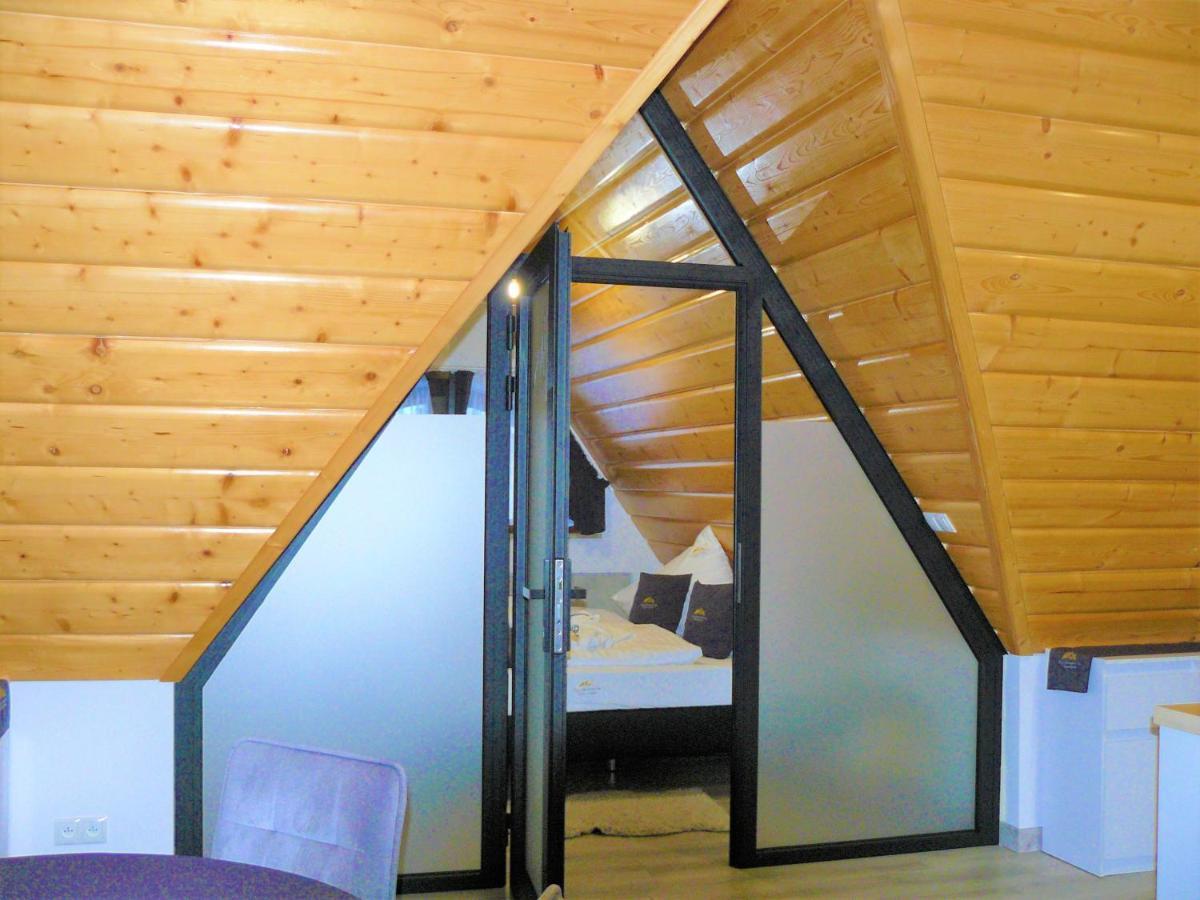 Royal Apartments & Spa Zakopane-Cyrhla ภายนอก รูปภาพ