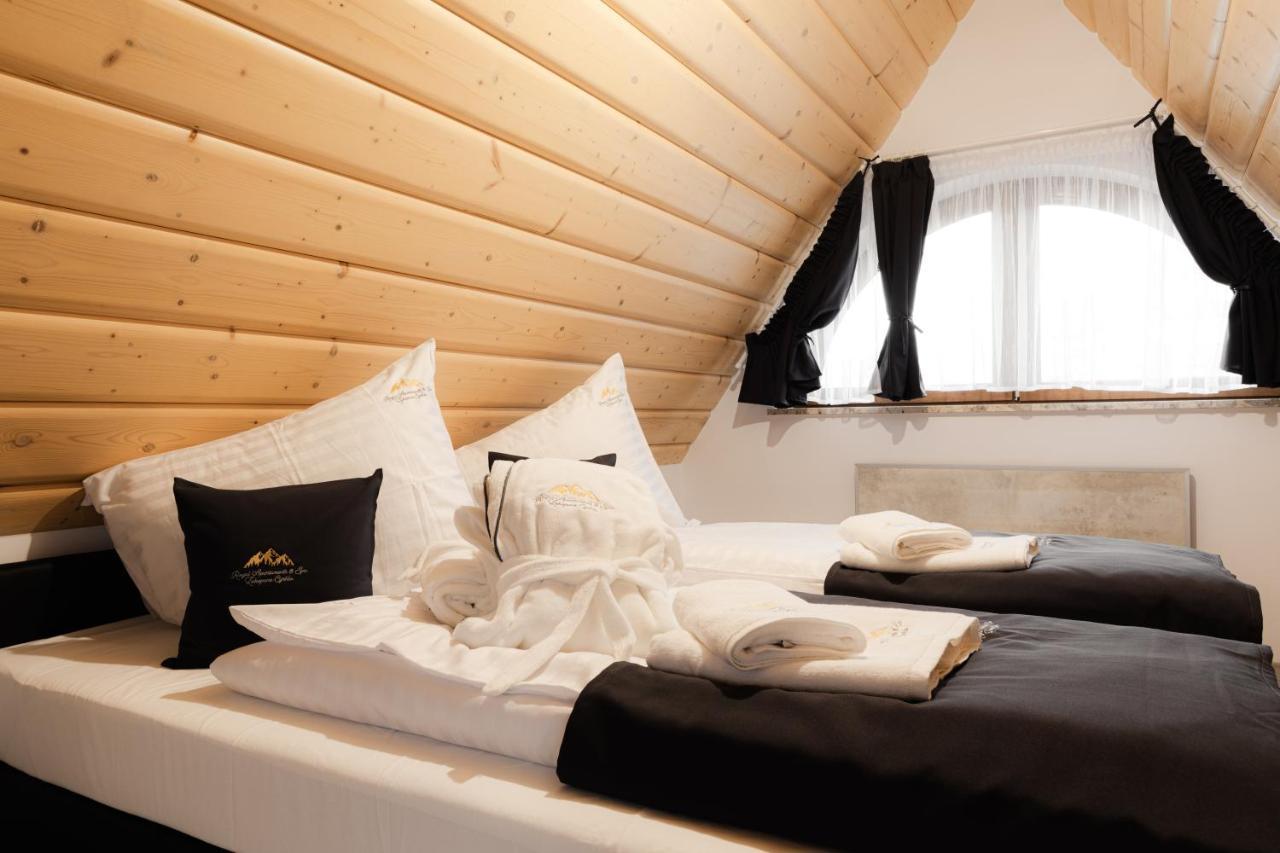 Royal Apartments & Spa Zakopane-Cyrhla ภายนอก รูปภาพ
