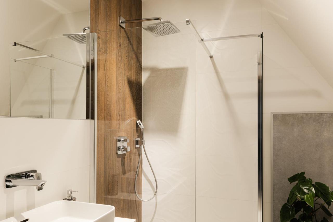 Royal Apartments & Spa Zakopane-Cyrhla ภายนอก รูปภาพ