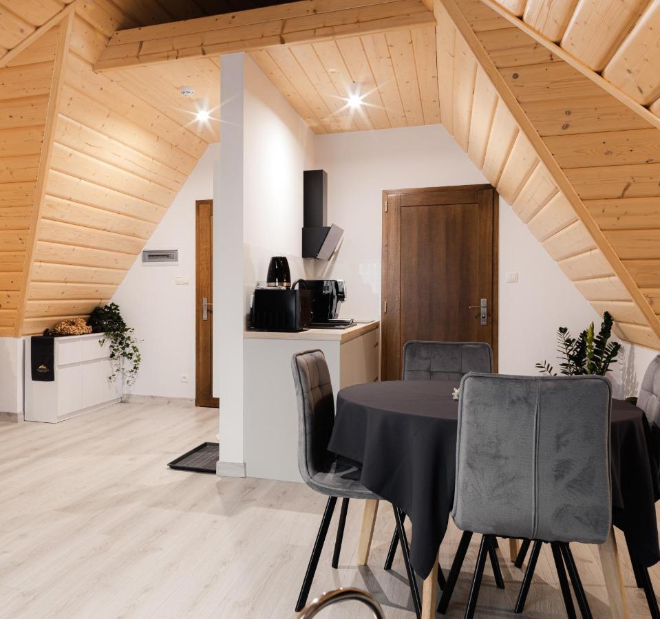 Royal Apartments & Spa Zakopane-Cyrhla ภายนอก รูปภาพ